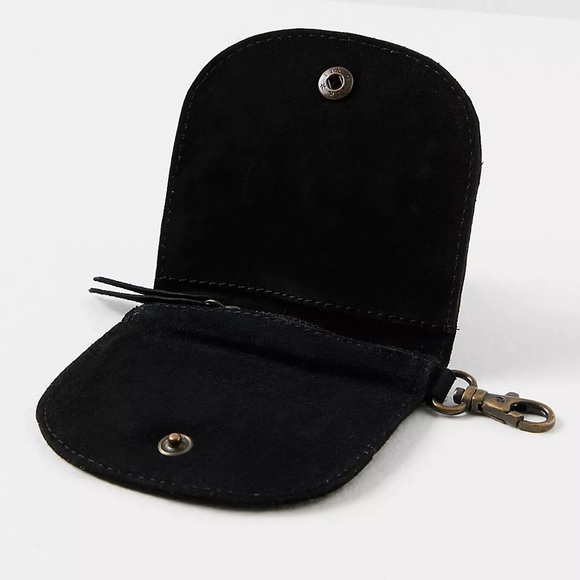 Free People Studded Clip On Wallet Leather in Color: Black NWT - Picture 5 of 15